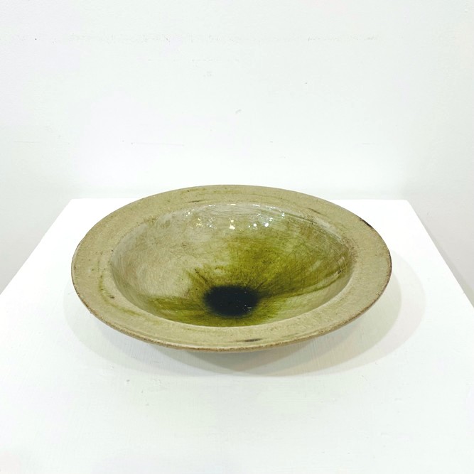 'Large Rimmed Bowl' by artist Robert Hunter